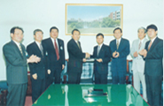 한국과학기술연구원(KIST)과의 상호협력 협약체결 사진